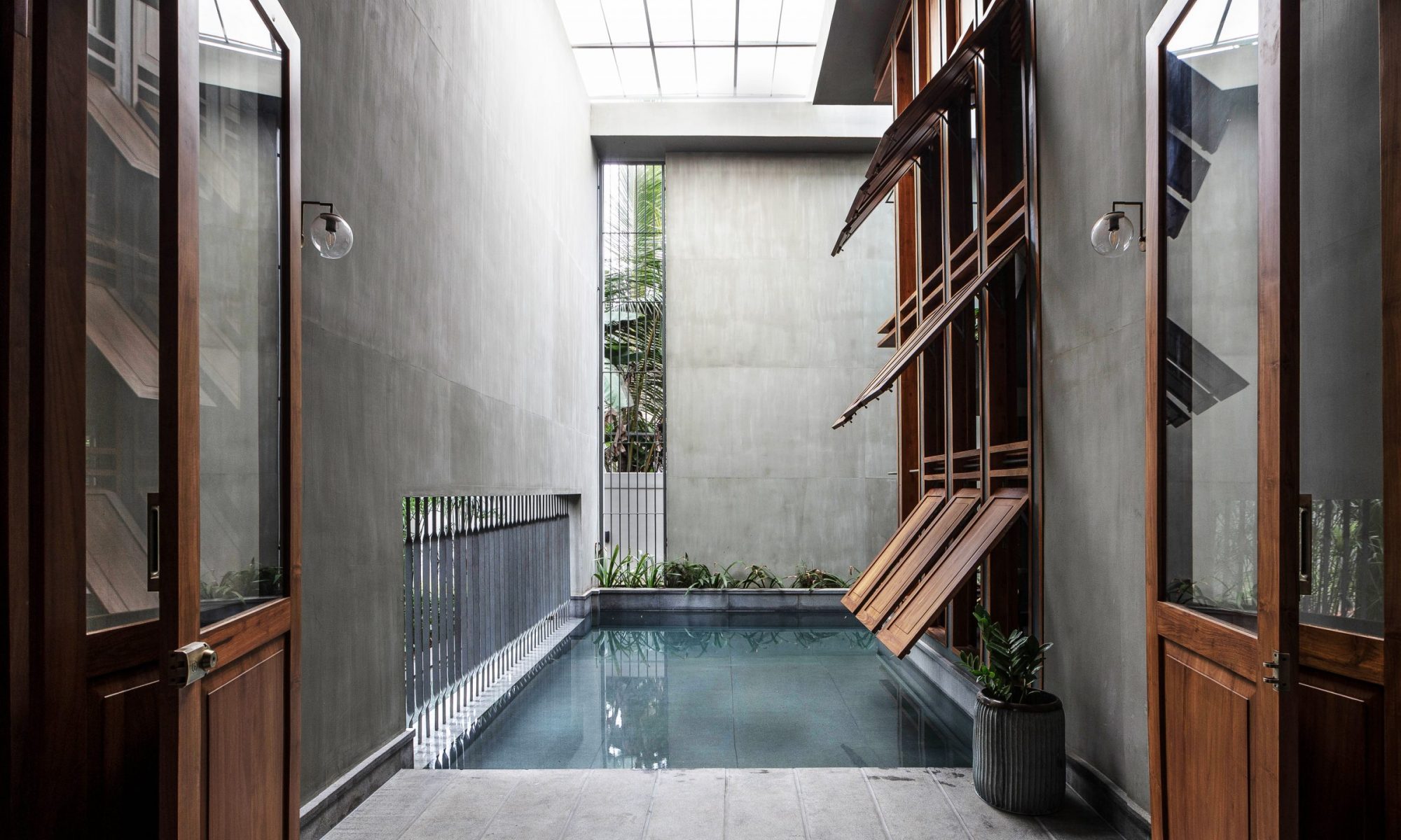 ROY ANTONY ARCHITECTS